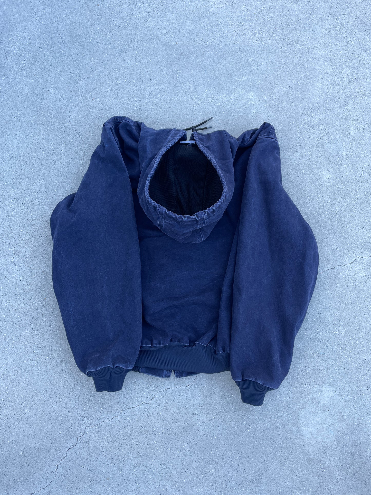 NAVY HOODED CARHARTT JACKET