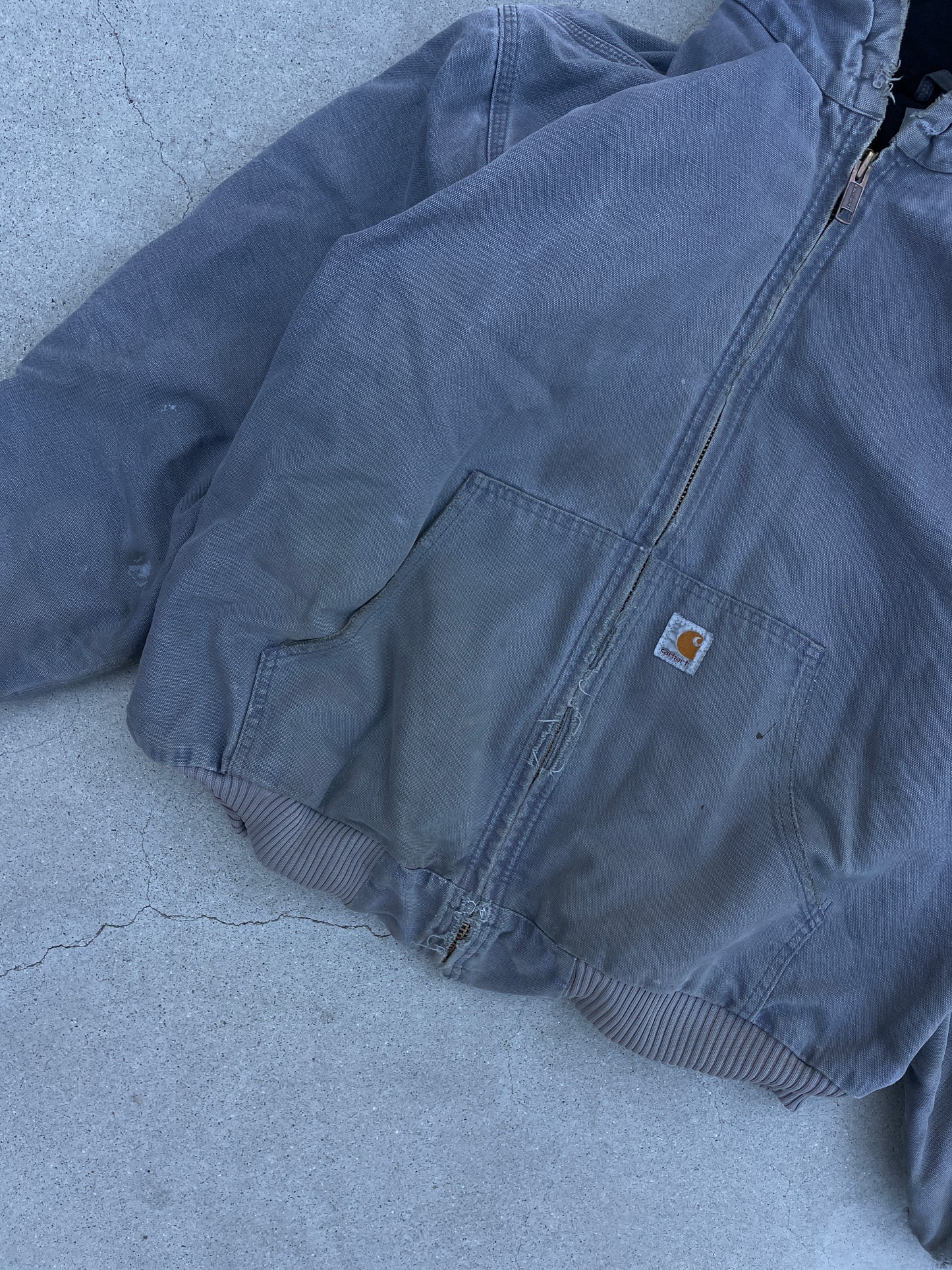 GRAY HOODED CARHARTT JACKET