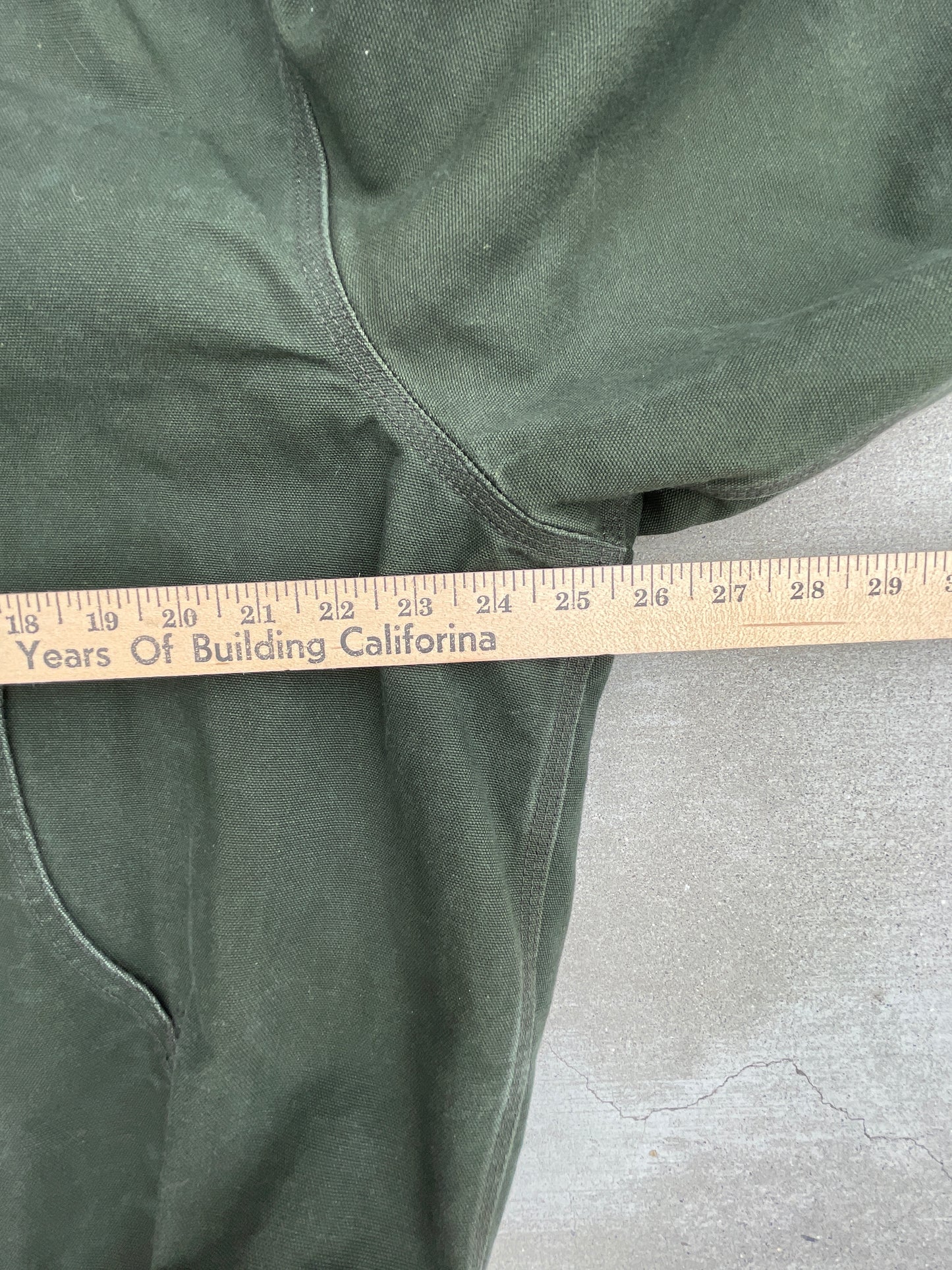 OLIVE HOODED CARHARTT JACKET