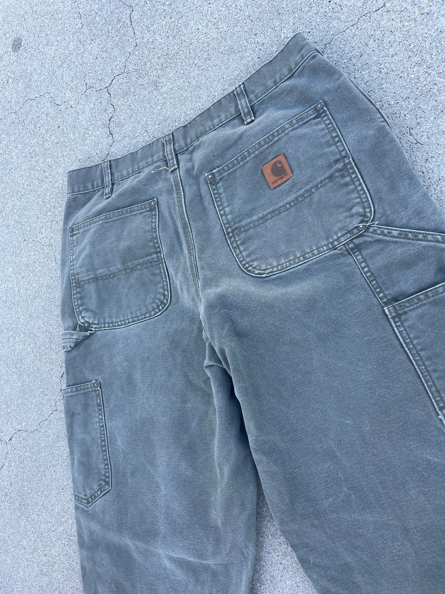 FADED GREEN CARHARTT DOUBLE KNEES